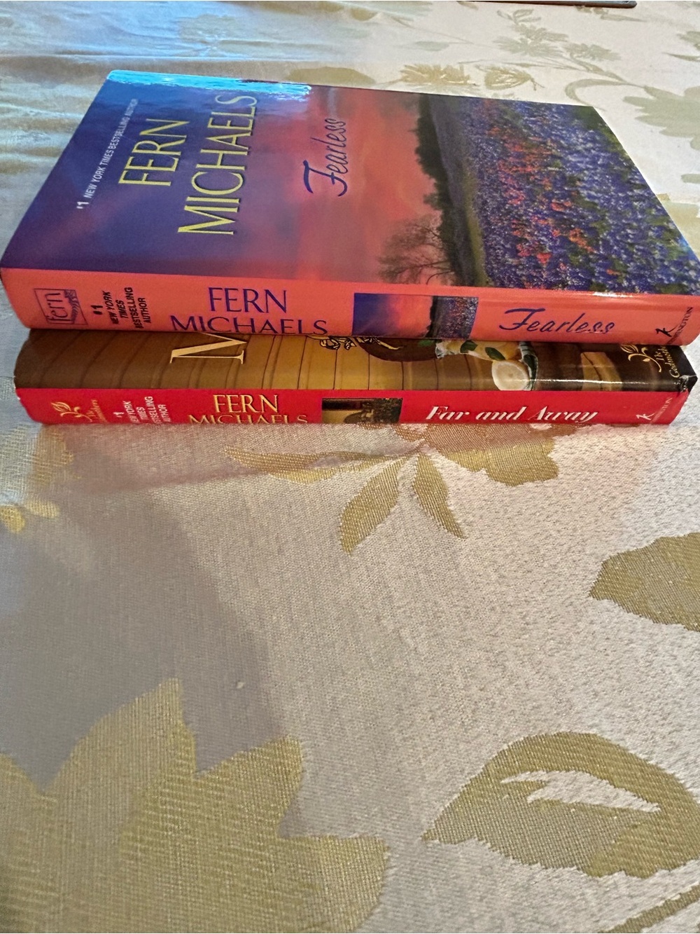 Fern Michaels Book Bundle - Picture 5 of 10